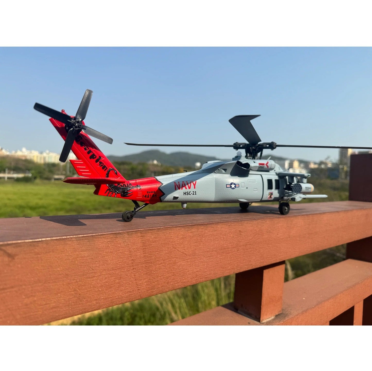 🔥 HOT SALE 49% OFF ✨ Yu Xiang F09H Sea Hawk UH-60 RC Helicopter with GPS Smart Control System